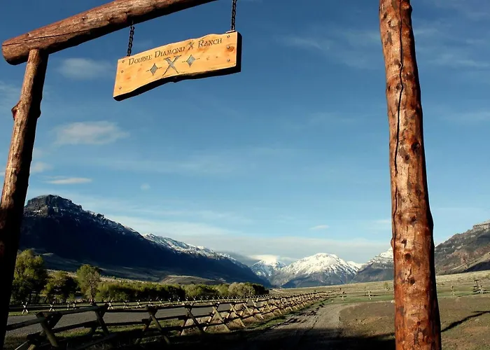 Family On Beautiful Ranch Near Yellowstone National Park, Wyoming Holiday home Wapiti